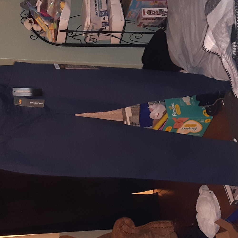 Black lee straightleg/wrinkle free size 10 medium